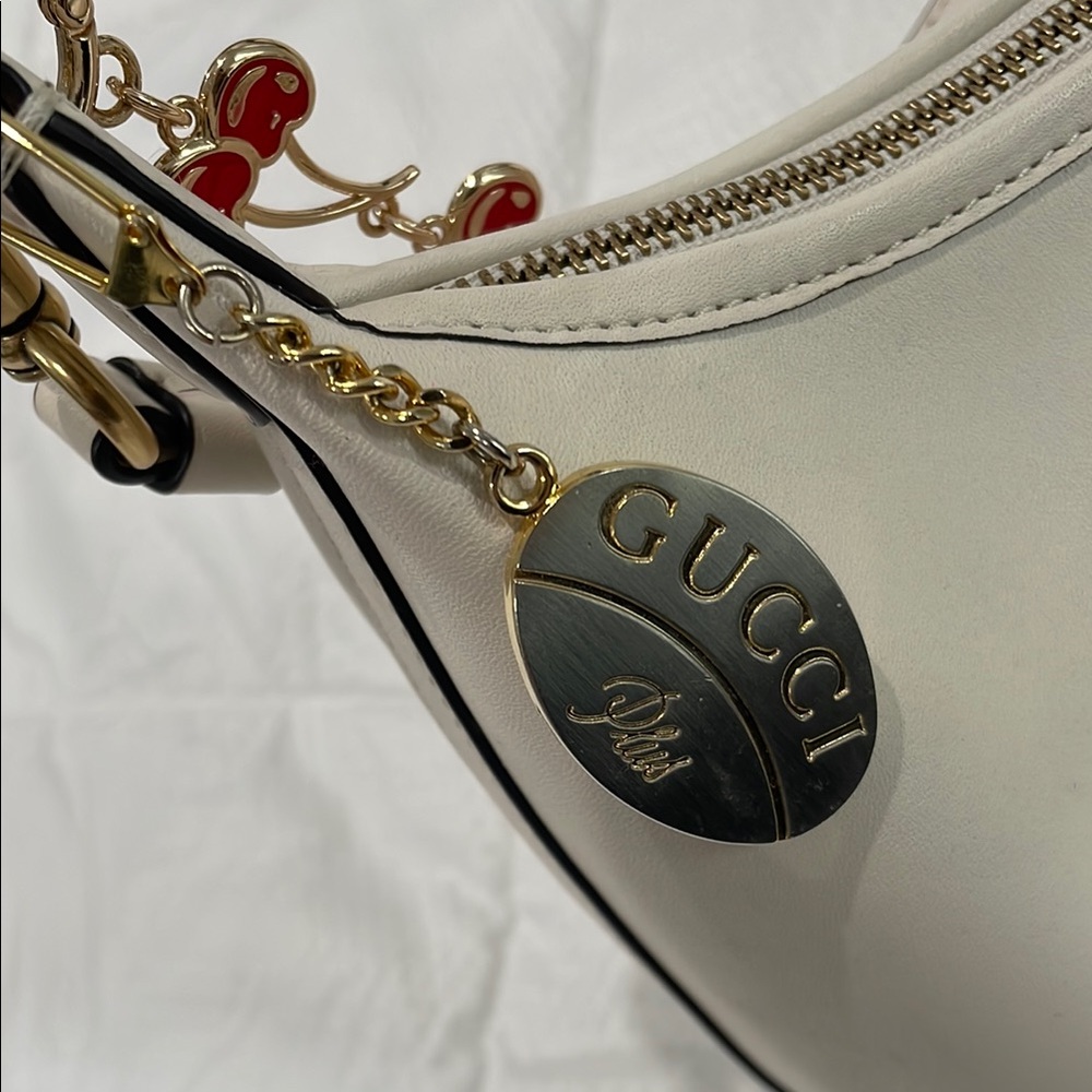 Gucci Silver and Gold Key - Picture 7 of 8